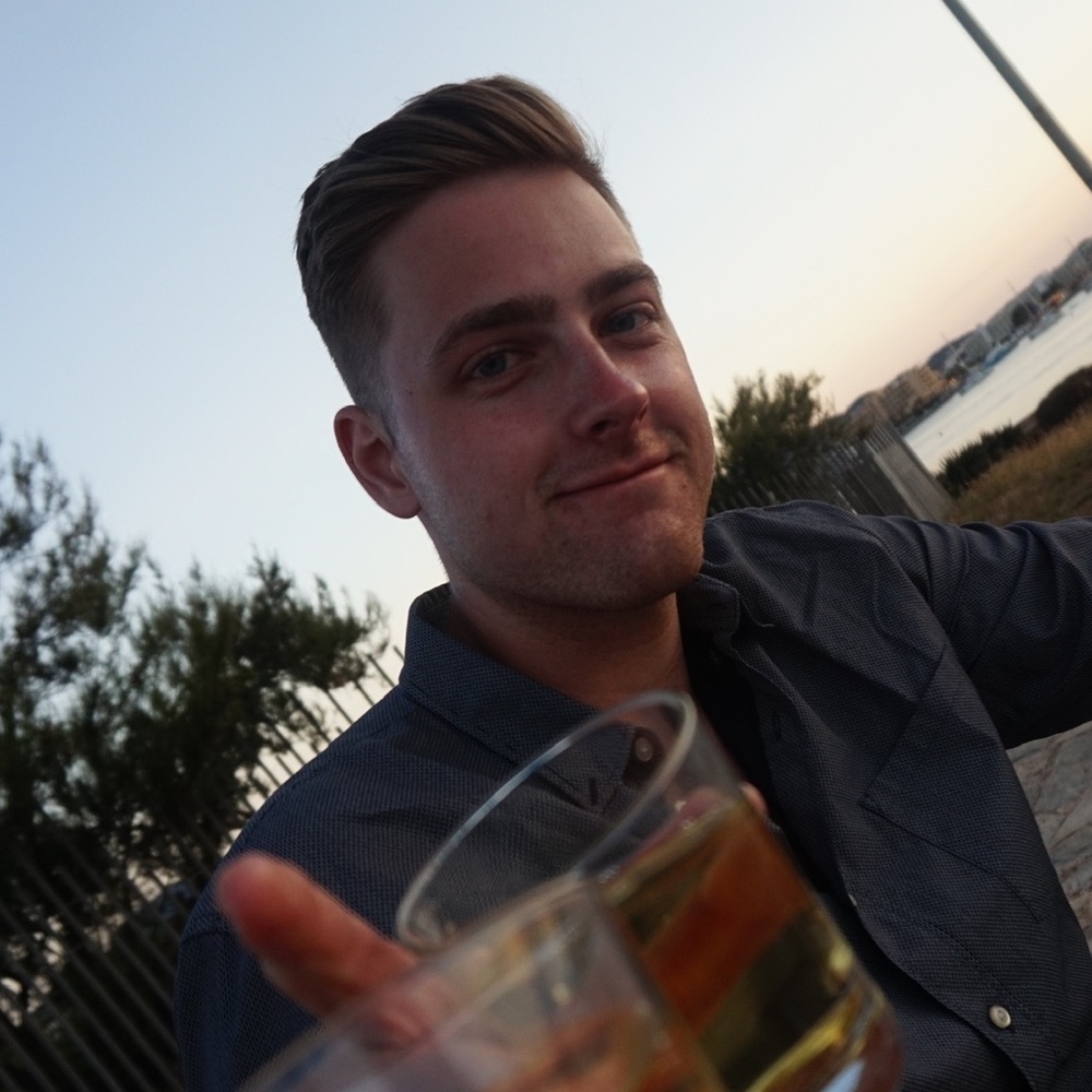 Meet your Posher, Evan